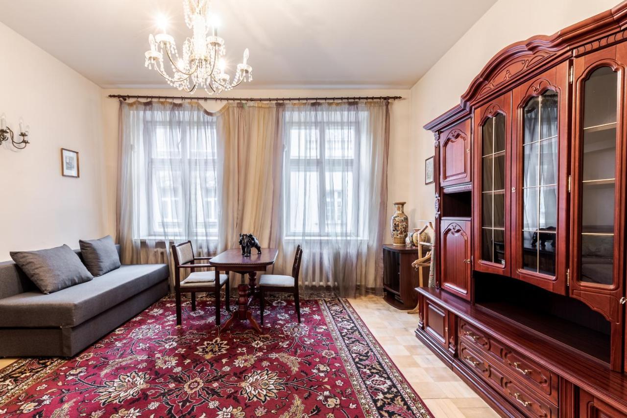 Doroshenka Antique Apartment Lviv Exterior photo