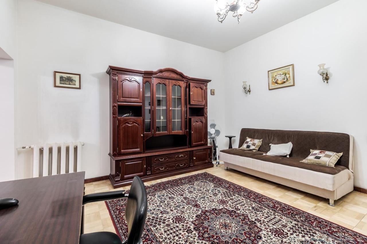 Doroshenka Antique Apartment Lviv Exterior photo