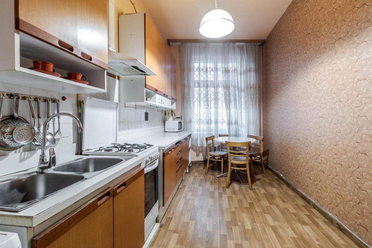 Doroshenka Antique Apartment Lviv Exterior photo